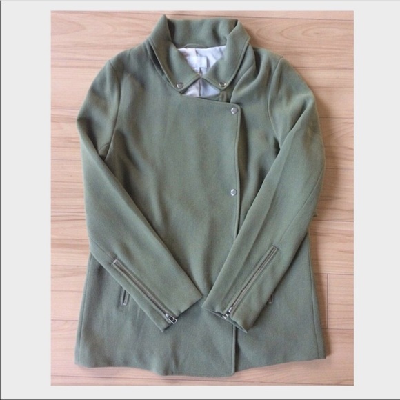 Aritzia jacket - Picture 3 of 5